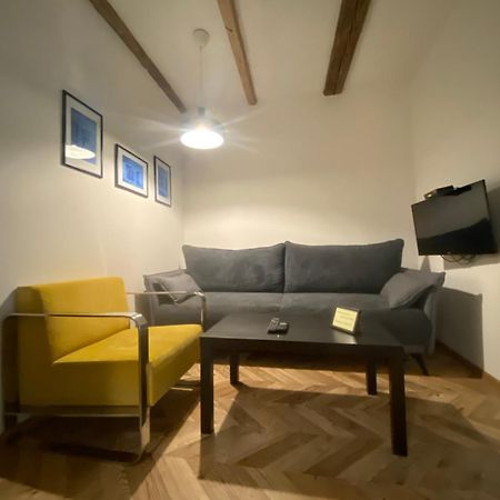 Historical Apartments V18 Košice Extérieur photo